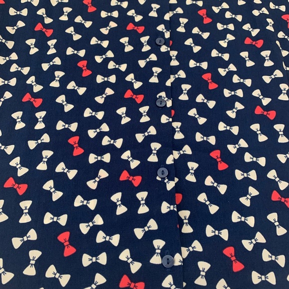 Blue White Pink Bow Print Boxy Crop Top - Picture 3 of 3